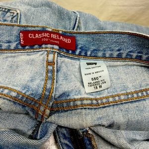 Levi’s women’s 550 18M vintage